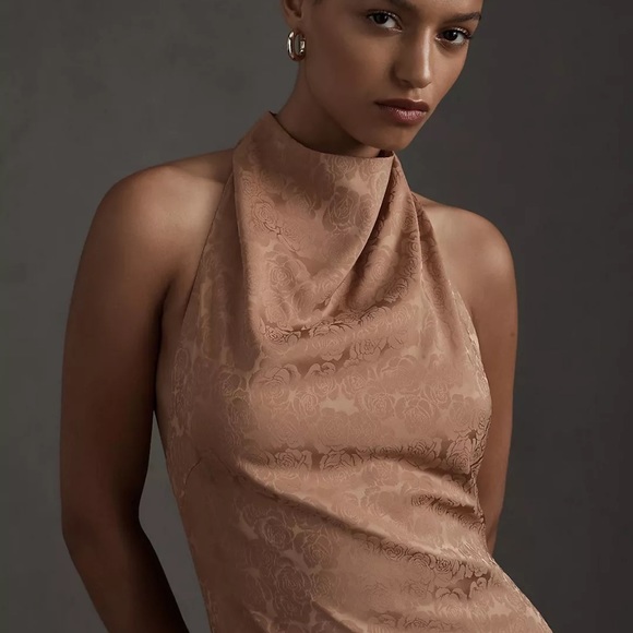 Fame and Partners Chrisley Dress COLOR SAGE SOLD OUT COLOR - Picture 2 of 7